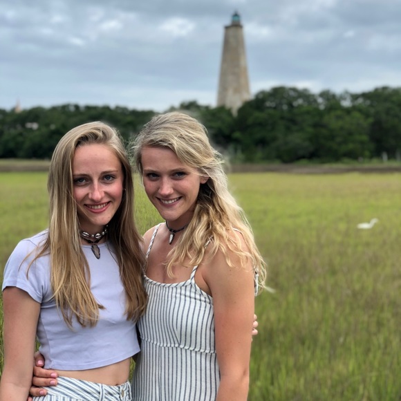 Meet your Posher, Allie - Picture 1 of 1